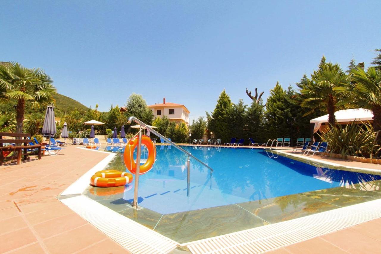 Famissi Eden Hotel Kalampáka Oda fotoğraf
