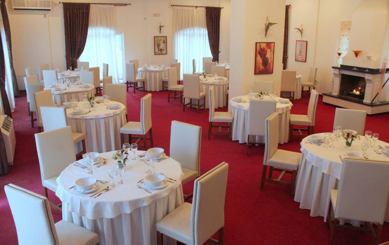 Famissi Eden Hotel Kalampáka Dış mekan fotoğraf